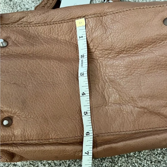 Spacious Liebeskind Berlin Genuine Leather Satchel Camel color - Picture 9 of 12